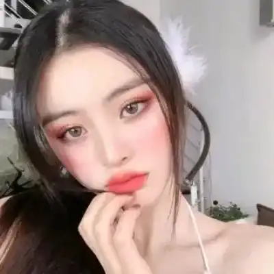 严桑欣